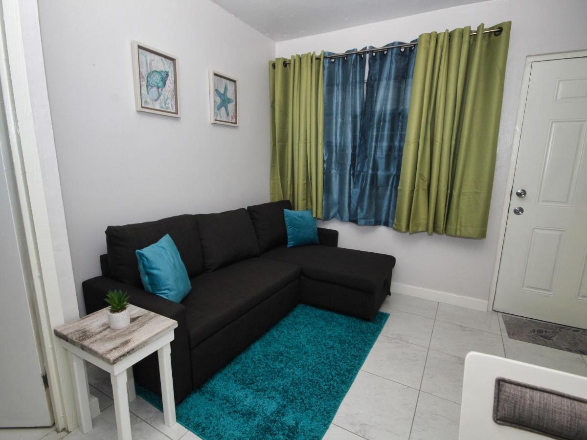 Apartamento The Castle Philipsburg  Exterior foto